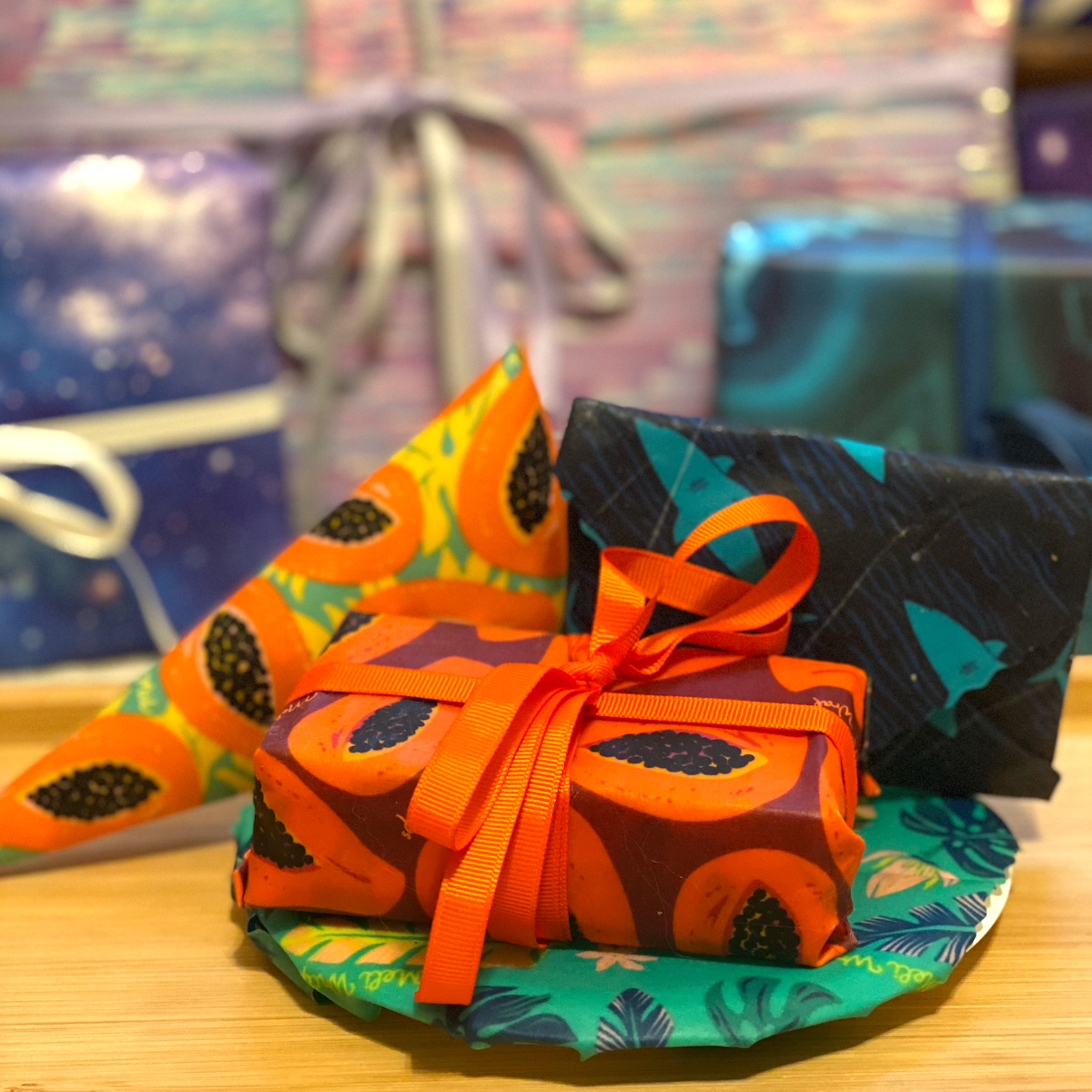 How-To Wrap Gifts and Treats with Meli Wrap Beeswax Wraps - Meli Wraps
